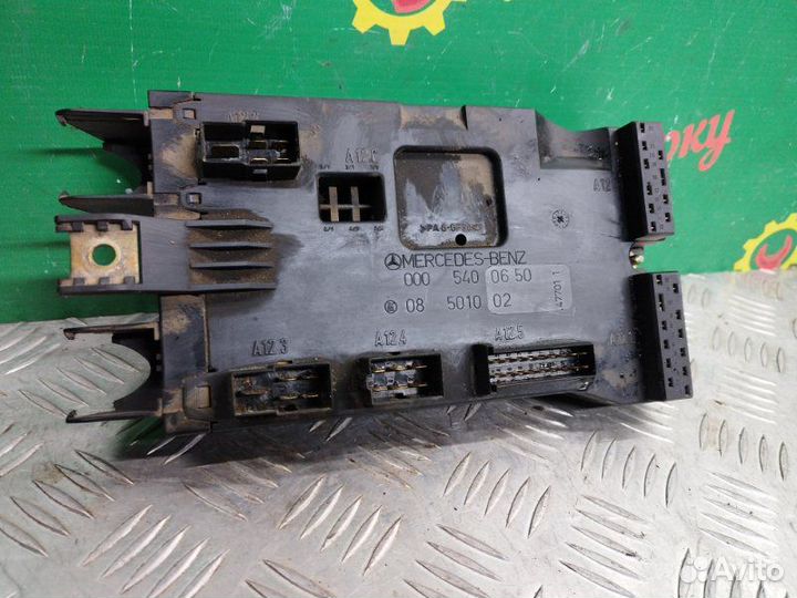 Блок предохранителей Mercedes-Benz Vito W638 2.0