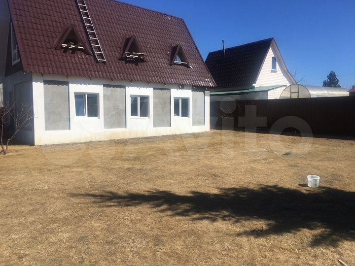 Дом 105 м² на участке 4,4 сот.