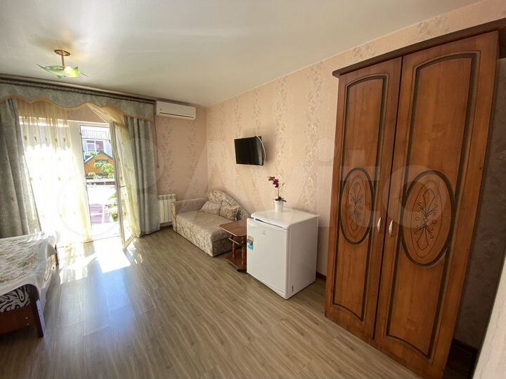 Комната 16 м² в 4-к., 2/2 эт.