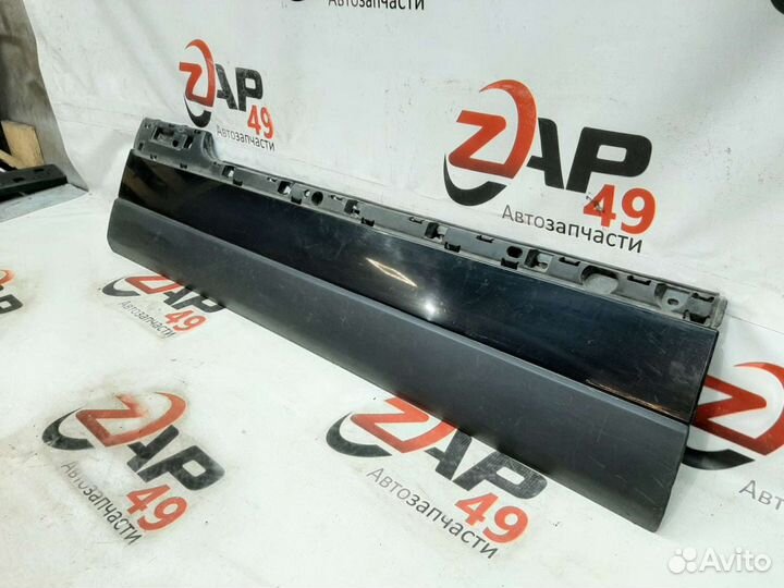 Range Rover накладка передней левой двери