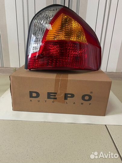 Фонарь задний правый 321-1928R-AS Hyundai Santa FE