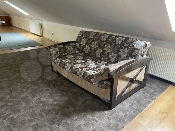 Помещение под офис, студию, мастерскую 63 м²