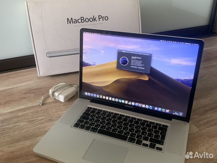 Apple MacBook Pro 17 late 2011