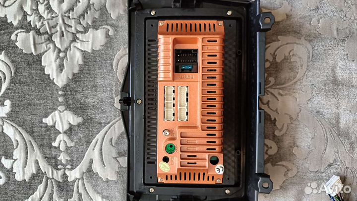 Магнитола на андроиде Гранта фл