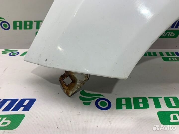 Крыло переднее левое Ford Fiesta MK6 1.4L