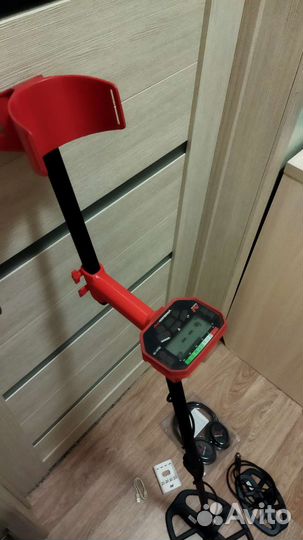 Металлоискатель Minelab vanquish 540 Pro-Pack