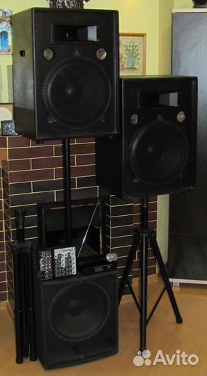 Колонки FA Саб 1702W Усилок Mixer Микрофон Стойки