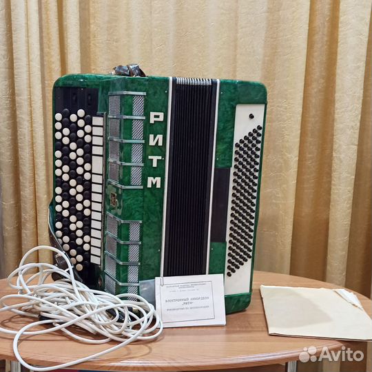 Баян электрический