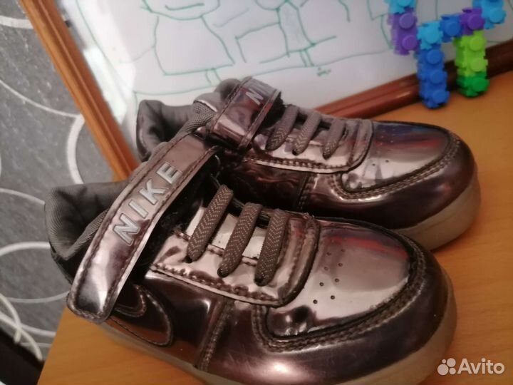Продам 27 размер