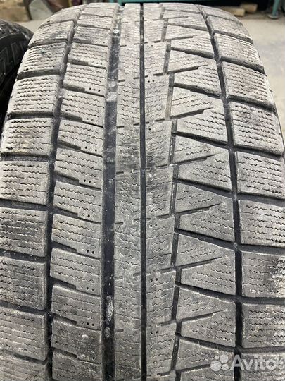 Bridgestone Blizzak LM005 RFT 225/55 R17