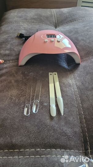 Лампа для маникюра новый