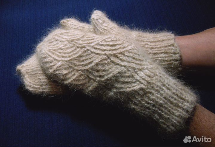 Варежки женские из собачьей шерсти Золотые дюны