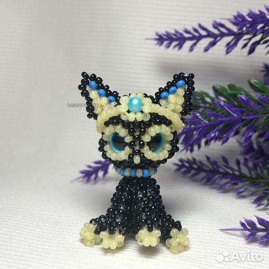 Фигурки, украшения, сумки на заказ