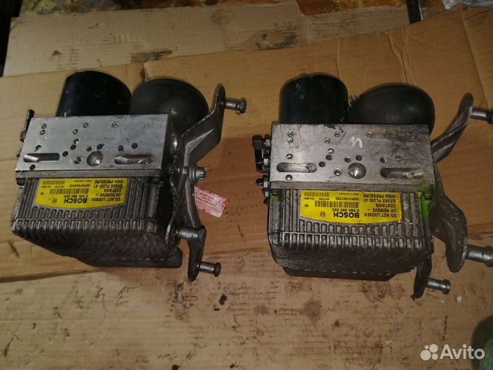 Блок ABS Mercedes 211 / Mercedes 219