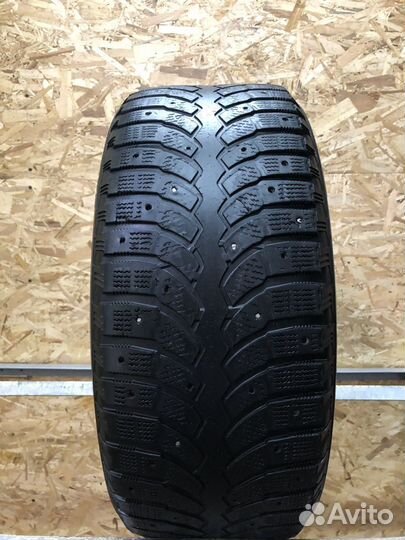 Bridgestone Blizzak Spike-01 225/55 R16