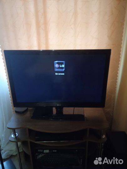 Телевизор LG 37le5300