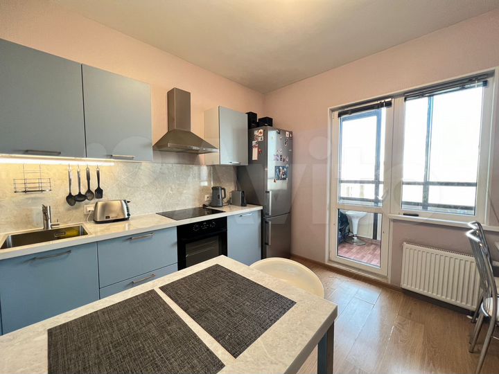 2-к. квартира, 53,4 м², 23/25 эт.