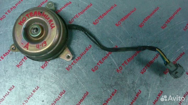 Nissan 21487-1L000 Моторчик вентилятора