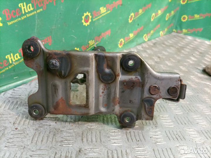 Рычаг селектор МКПП Hyundai Sonata 2 Y3 1.8