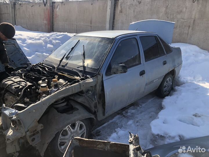 Автомобиль в разбор на Daewoo Nexia 2 F16D3 2011г