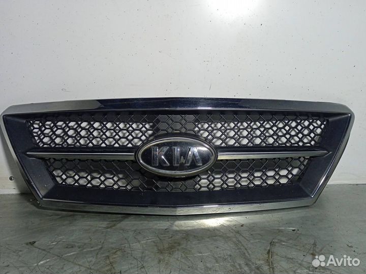 Решетка радиатора Kia Sorento рест. 2006