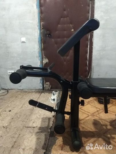 Скамья под штангу