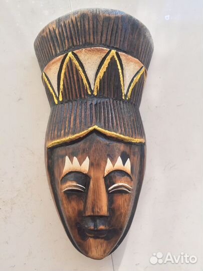 Маски дерево, кожа