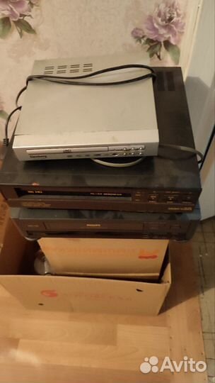 Видеомагнитофон