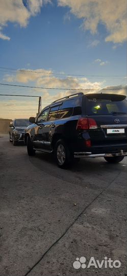 Toyota Land Cruiser 4.5 AT, 2014, 190 000 км