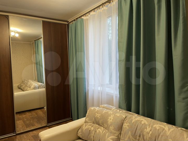 2-к. квартира, 43 м², 2/3 эт.