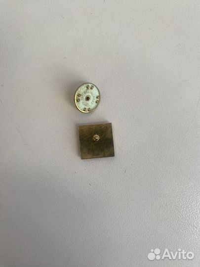 Значки Росбанка