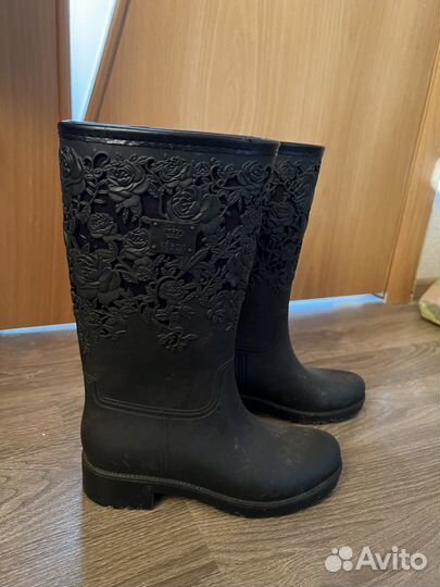Резиновые сапоги