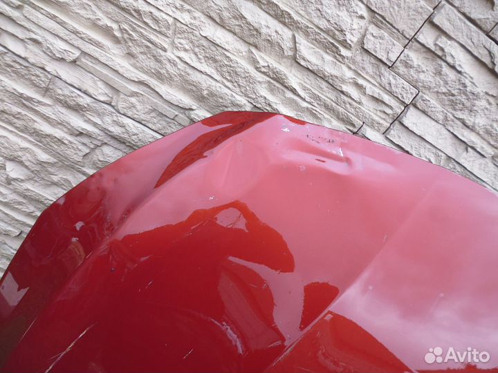 Капот Вольво V40 2012-2016