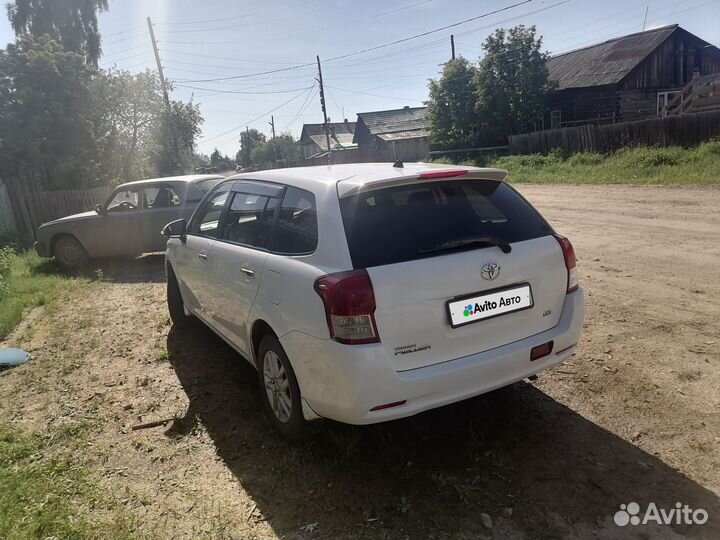 Toyota Corolla Fielder 1.5 CVT, 2014, 221 388 км