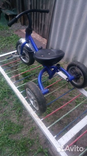 Детский трехколесный велосипед