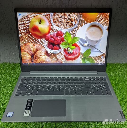 Ноутбук Lenovo IdeaPad 330-15IKB-81DE