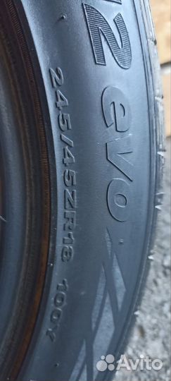 Hankook Ventus V12 Evo K110 245/45 R18 100Y