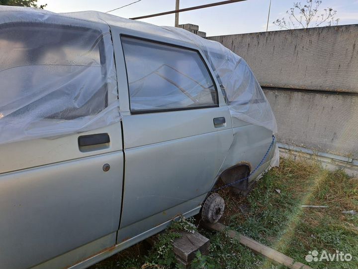 ВАЗ 2111 1.5 МТ, 2001, битый, 270 000 км