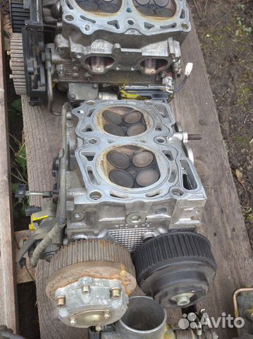 Головка двигателя Субару 2,5