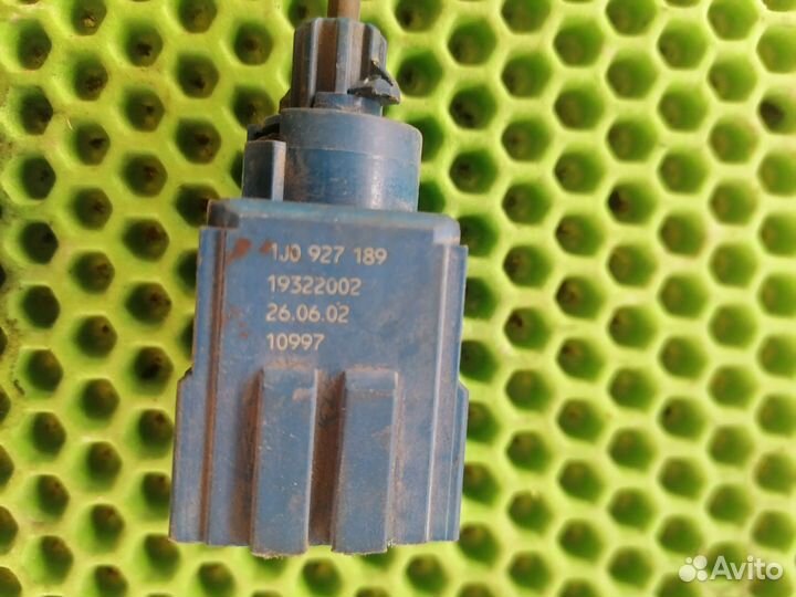 Датчик педали сцепления Шкода Фабия