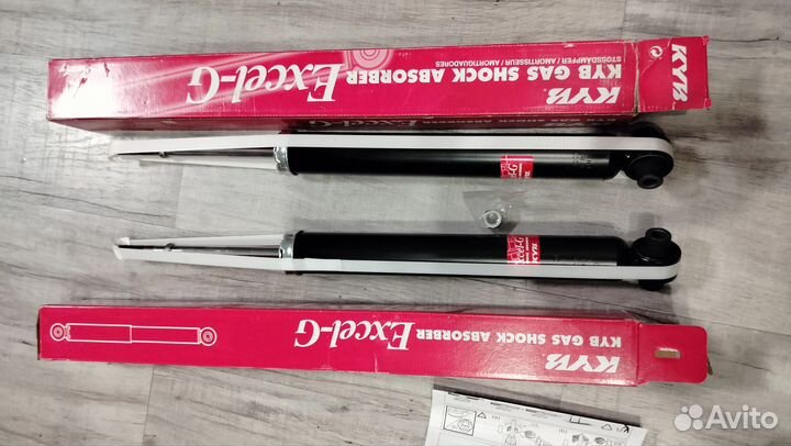 Стойки kayaba Excel-G цена за 2 шт