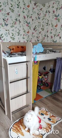 Детская кровать с матрасом