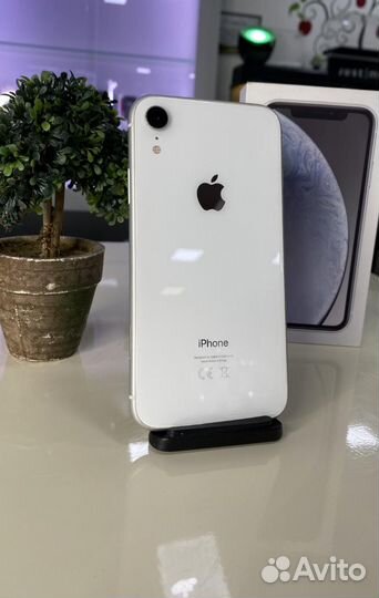 iPhone Xr, 64 ГБ