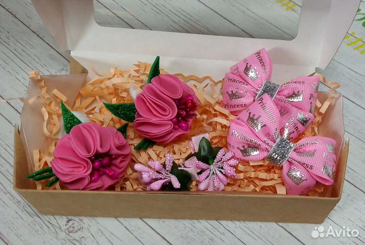 Подарочный набор украшений для волос ручной работы