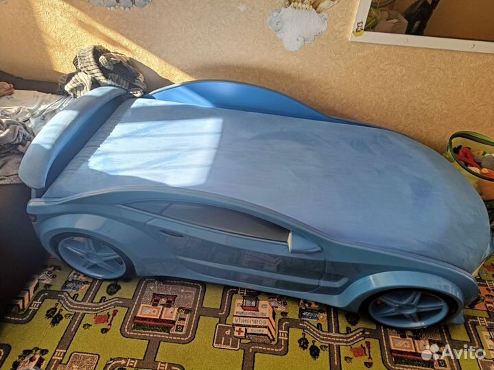 Детская кроватка - машинка Futuka