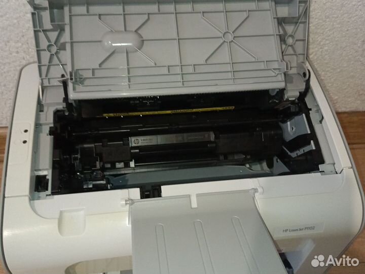 HP LaserJet p1102 пробег 33000 стр