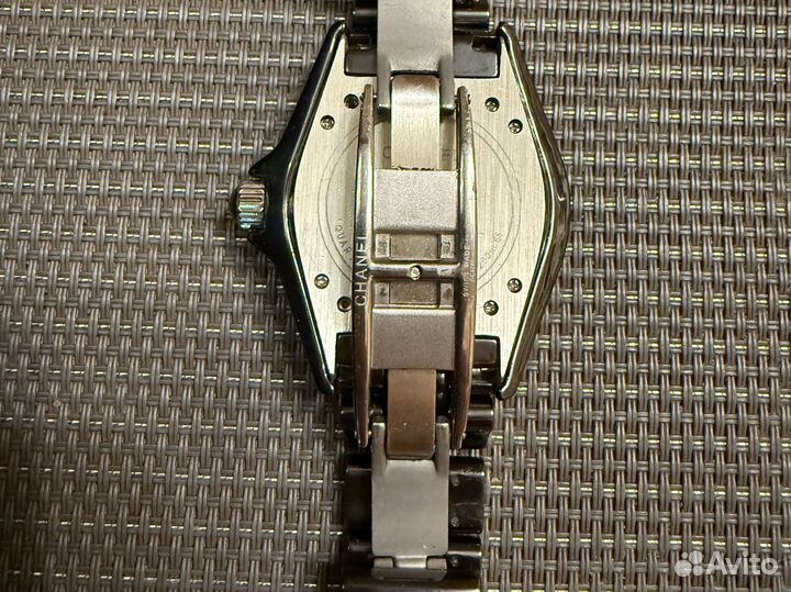 Часы chanel женские j12