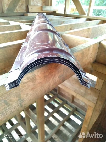 Конек для металлочерепицы