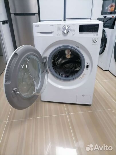 Стиральная машинка с сушкой новая LG F2V5NG0W 8 кг