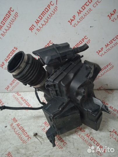 Корпус воздушного фильтра Nissan Murano Z51 VQ35